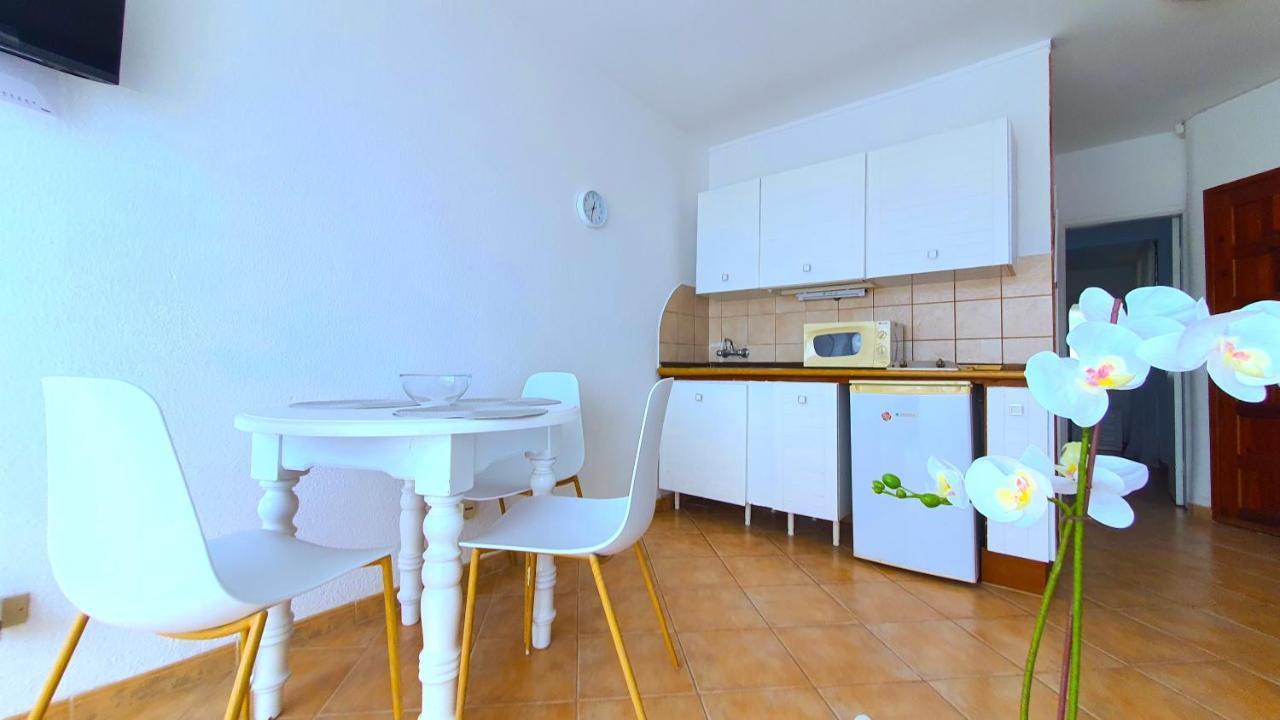 Apartament Arenas Negras 13, Alojamiento Con Vistas A La Playa Puerto de Santiago  Zewnętrze zdjęcie