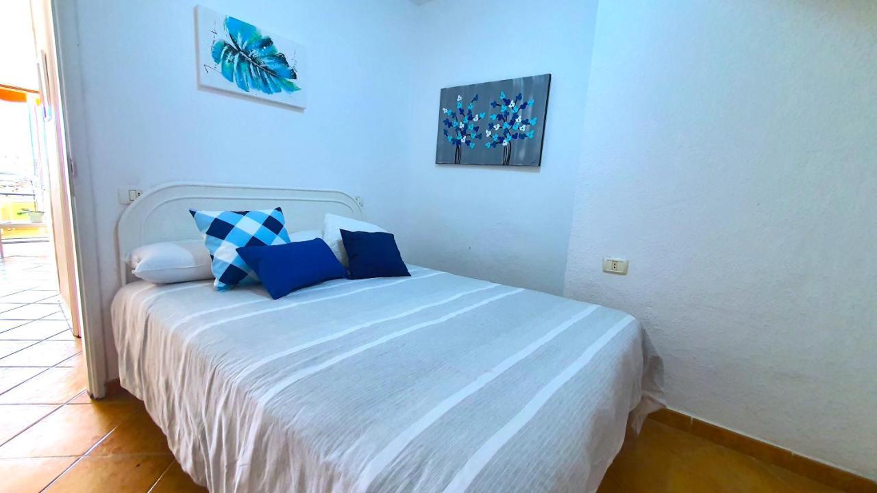 Apartament Arenas Negras 13, Alojamiento Con Vistas A La Playa Puerto de Santiago  Zewnętrze zdjęcie